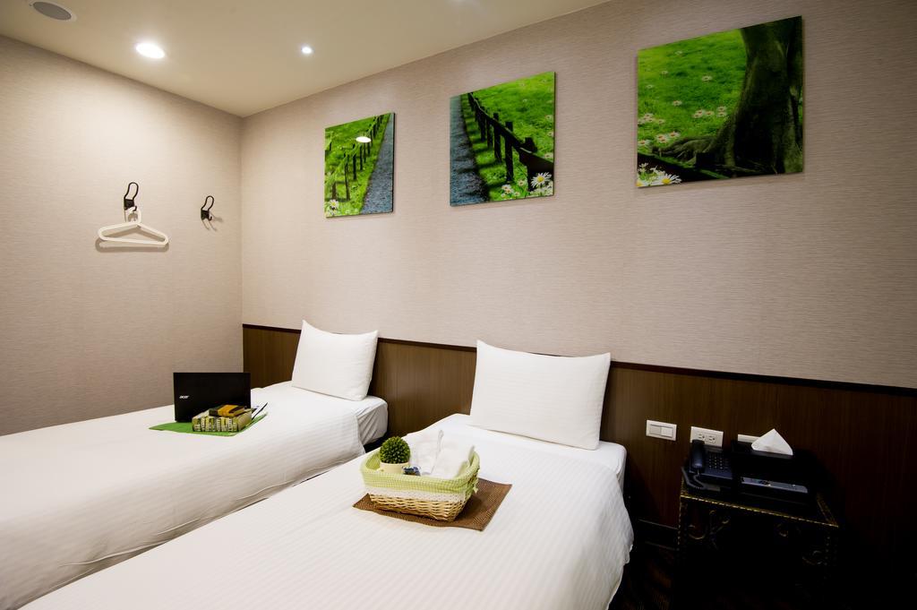 Hotel 6 - Zhonghua Taipei Exterior photo