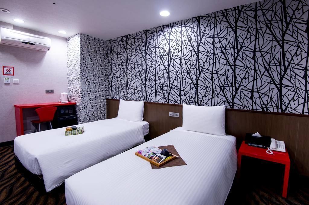 Hotel 6 - Zhonghua Taipei Exterior photo