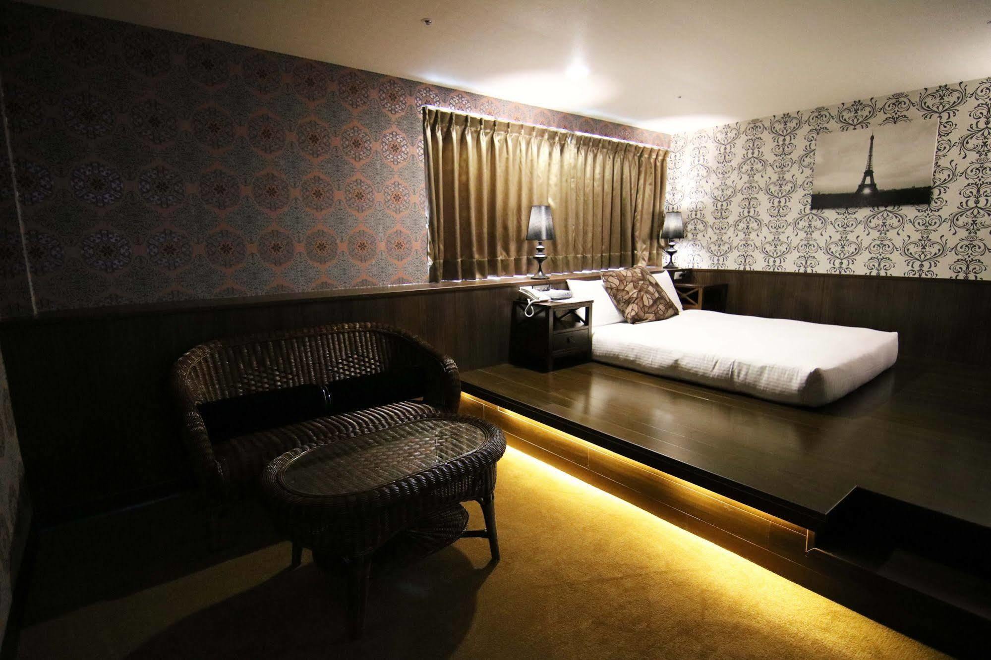 Hotel 6 - Zhonghua Taipei Exterior photo