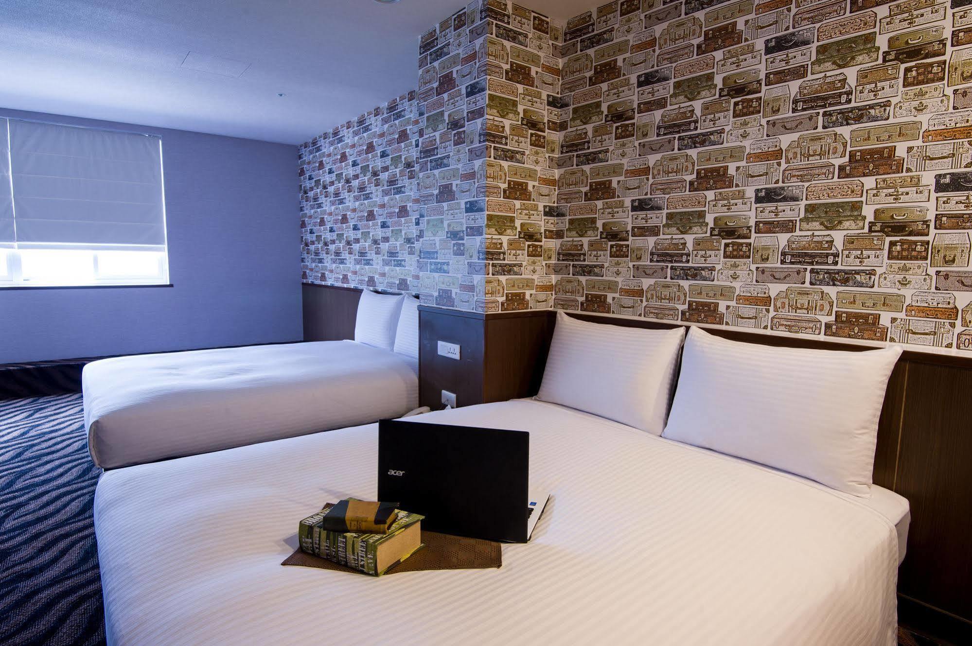 Hotel 6 - Zhonghua Taipei Exterior photo